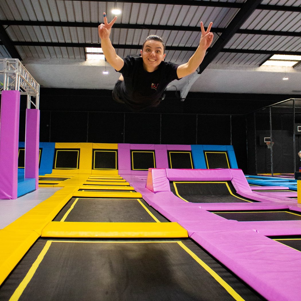 We fly Trampoline park 1
